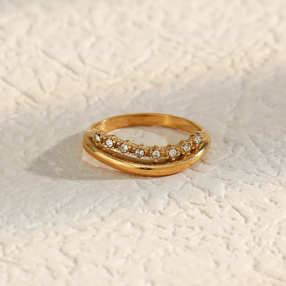 LUXE LEAF Celeste Ring